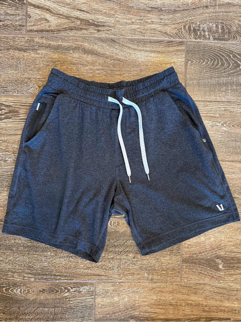 Vuori Men's Performance Drawstring Shorts - Small, Charcoal